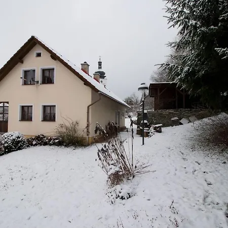 Salicka Bozkov Feriehus *
